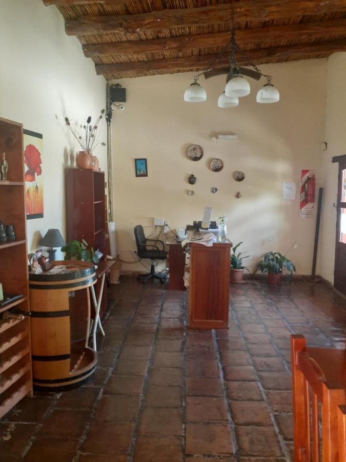 Hostal Candelaria Cafayate Bagian luar foto